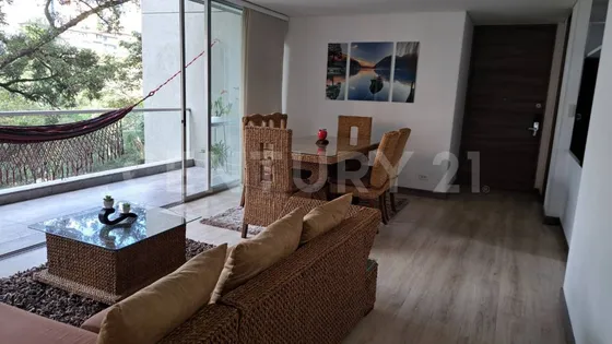 Arriendo Apartamento Amoblado En El Poblado Santa María De Los Ángeles, Med.