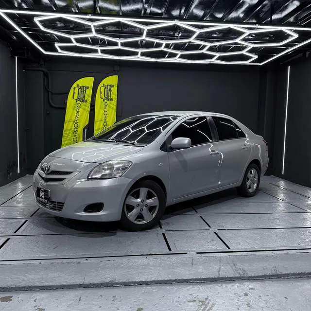 Toyota Yaris Sedán Belta