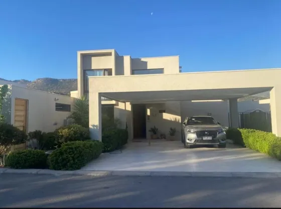 Hermosa Casa En Pie Andino, Lo Barnechea