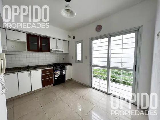 Hermoso Triplex 4 Amb. En Alquiler Ramos Mejia!