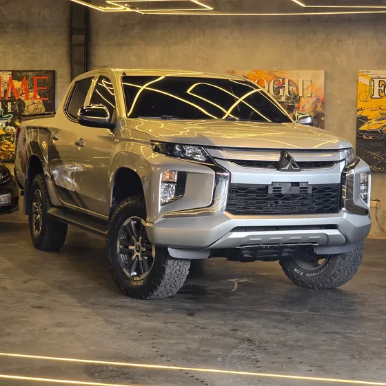 Mitsubishi L200 Limited