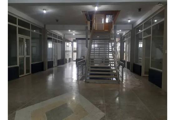 Alquiler De Local Comercial En El C.c. Dlimar Ve21-200cd-moli-ehid
