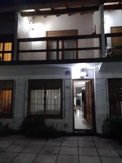 Casa En Venta - 3 Dormitorios 2 Baños - Cochera - 155mts2 - San Bernardo Del Tuyú