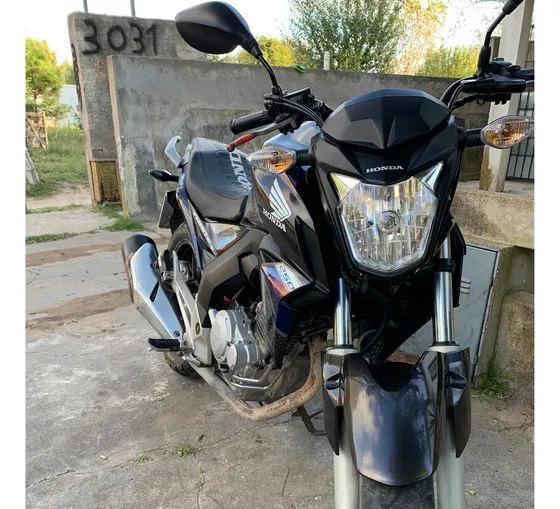 Honda Cb 250 New Twister