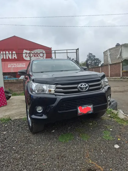 Toyota Hilux 2.7 Cabina Doble Sr Mt