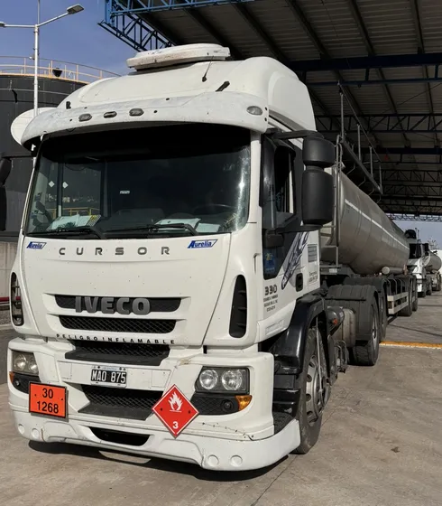 Iveco Cursor 330 6x2