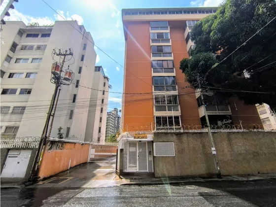 Se Vende/alquila Apto 143m² 3h+s/2b+s/2e La Campiña
