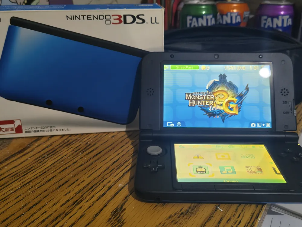 Nintendo 3DS XL Standard cor azul y preto | MercadoLivre