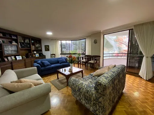 Apartamento En Venta Laureles 743-6444