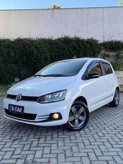 Volkswagen Fox 1.6 Connect Total Flex 5p
