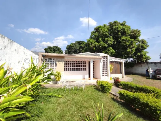 Casa En Venta Maracay El Limón 25-23495  Yb