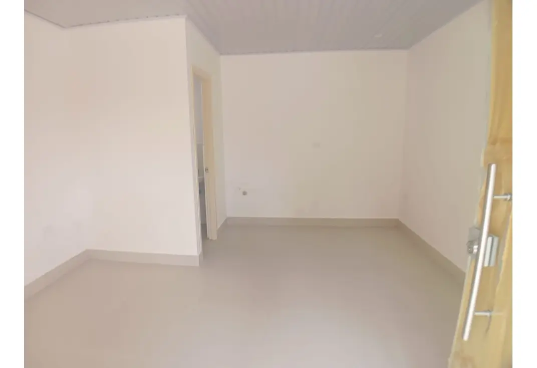 Well-Located Commercial Space for Rent in the Center of Montería