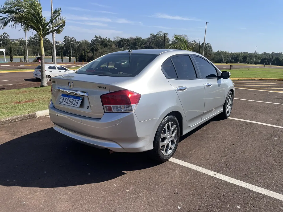 Honda City 2011 1.5 Exl Flex Aut. 4p — foto 2