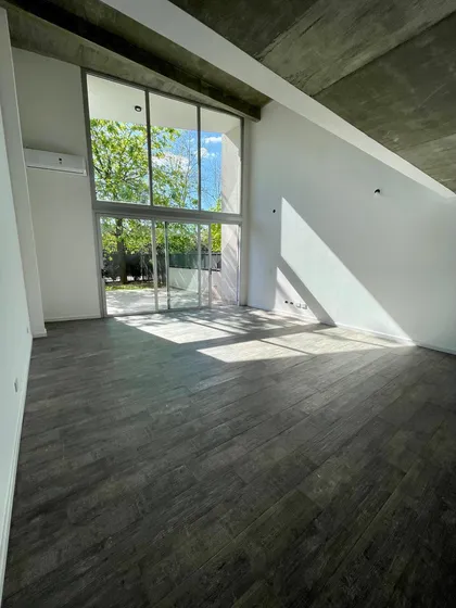 Venta Departamento 2 Ambientes Loft Con Galeria Y Jardin - Pilar