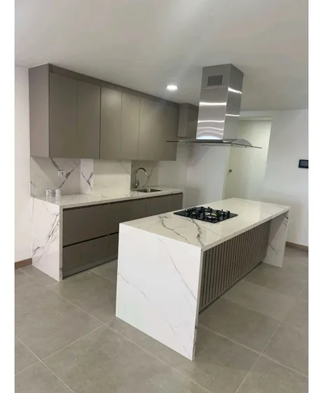Apartamento En Venta Sector Laureles, Medellin
