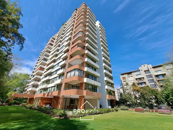 Departamento En Venta De 4 Dorm. En Las Condes