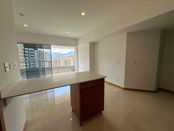  Apartamento En Arriendo Ubicado En Sabaneta Sector Alto Las Flores (27321).