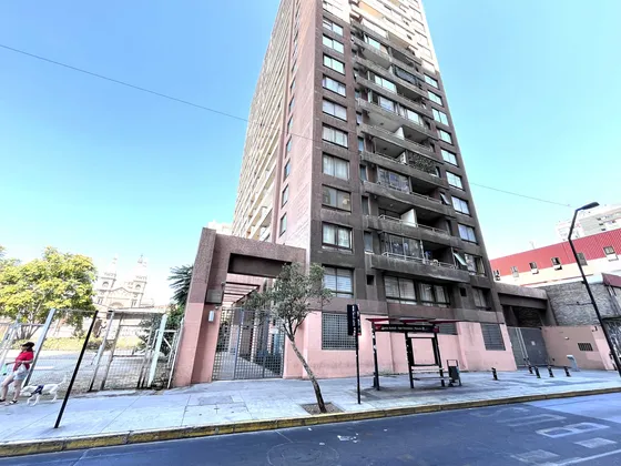 Vendo Depto 1 Dorm 1 Baño Av San Francisco (78987)