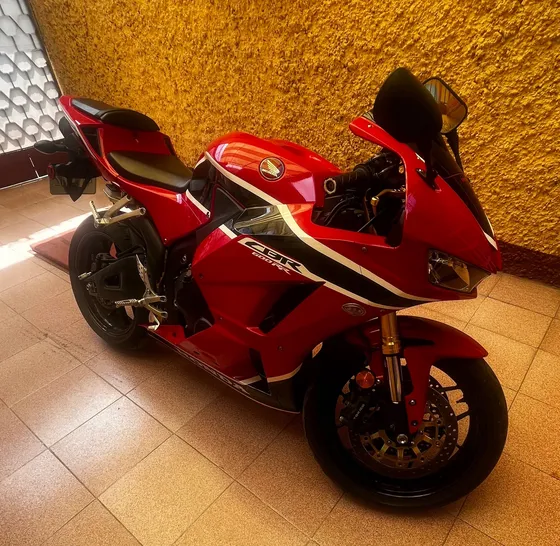Honda Cbr 600 Rr  Excelentes Condiciones