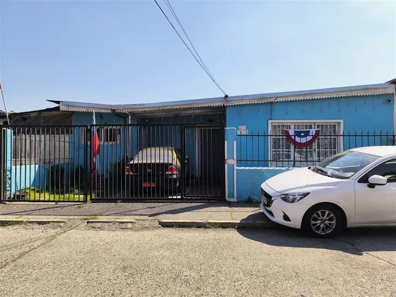Hermosa Casa 3d 1b 1e Valentín Martínez, Estación Central