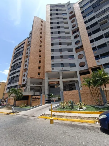 Apartamento En Alquiler En Tazajal Naguanagua. 1830 Inmobiliaria Maggi.