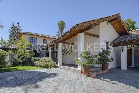 Excelente Casa Remodelada Los Nogales