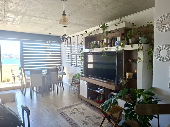 Maravillosa Vista, Amoblado, Estacionamiento Y Bodega, 2d 2b