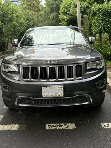 Jeep Grand Cherokee Jeep Grand Cherokee Ltd Lujo, Puertas 5, Cilindros 8, Transmisión Automática.