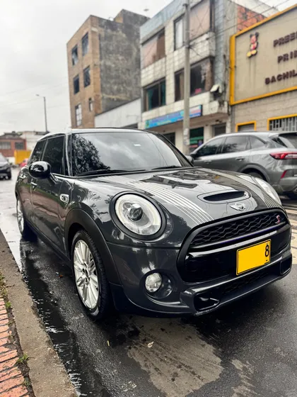 Mini Cooper S 2.0 Chili At 5p