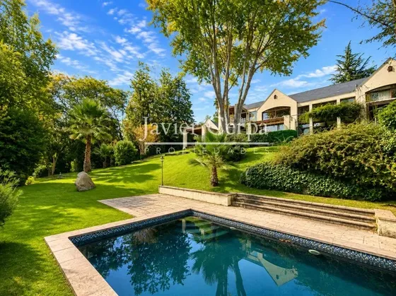 Espectacular Casa Con Linda Vista
