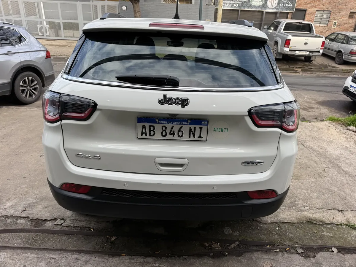 Jeep Compass 2.4 Longitude Plus 4X4518908892938905607