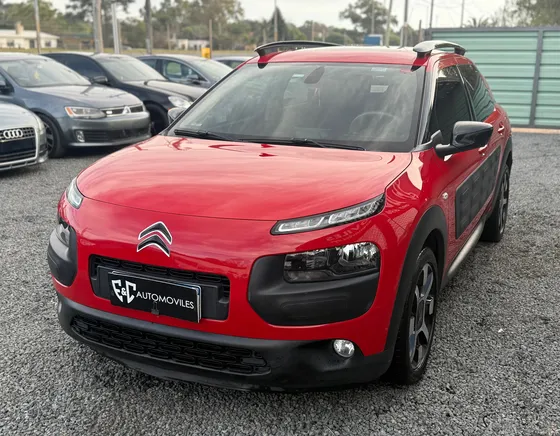Citroën C4 Cactus 1.2 Pure Tech 110 5v Feel Plus