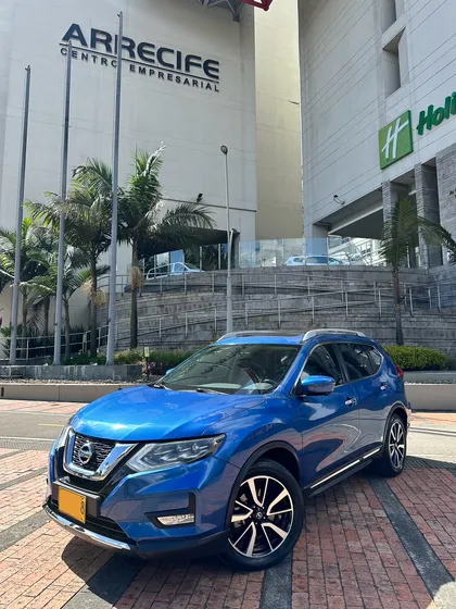 Nissan X-trail 2.5 Exclusive