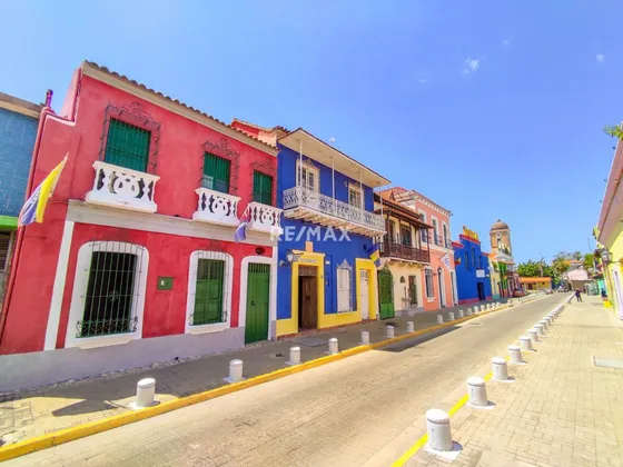En Venta Hermosa Posada Turística Casco Histórico Puerto Cabello Carabobo. Dc-235271