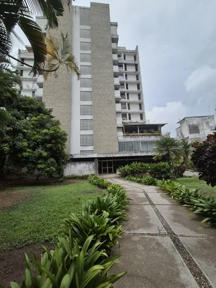 Apartamento Remodelado Alta Florida 