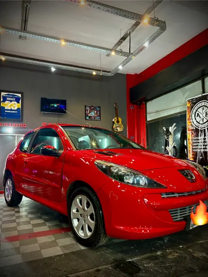 Peugeot 207 1.4 Active 75cv