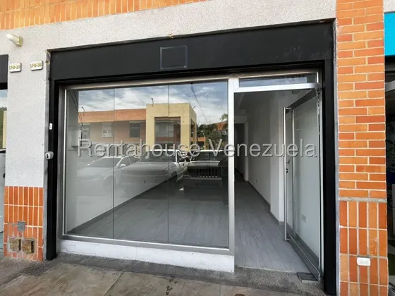 Local Comercial Centro Comercial Los Jarales, Inm 25-24432, San Diego En Planta Baja,50mts2 De Local, Piso Porcelanato