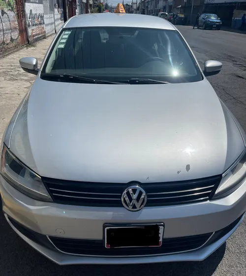 Volkswagen Jetta 2.5 Style 5vel Mt
