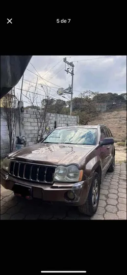 Chrysler Cherokee Limited 4.7 Limited