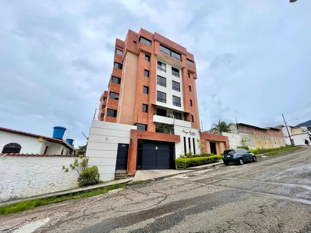 Apartamento En Venta Plaza Unión Pueblo Nuevo Gc