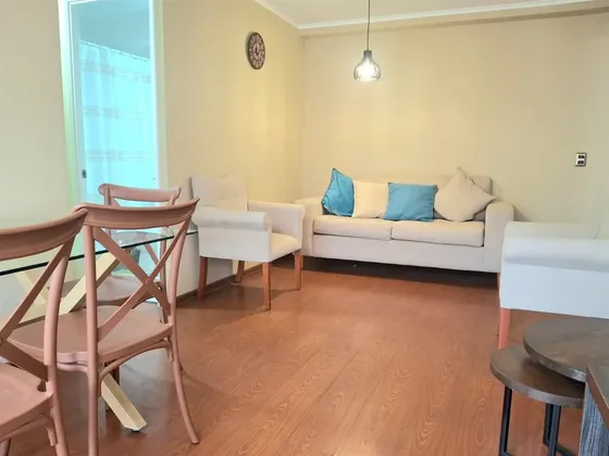 Departamento En Arriendo De 2 Dorm. En Viña Del Mar