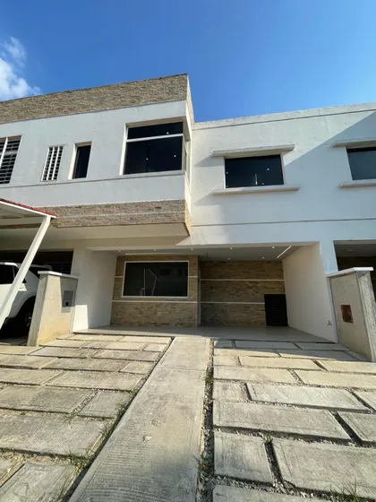 Se Vende Townohuse Remodela San Diego 