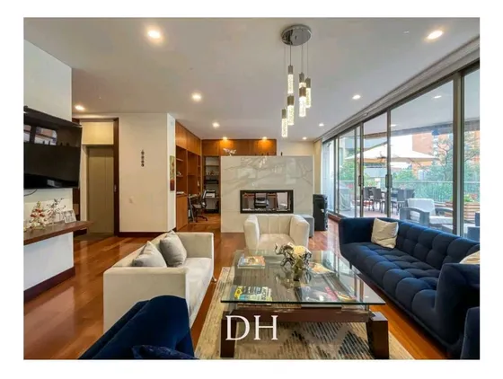 Venta De Apartamento De Lujo Con Terrazas En Colinas De Suba.