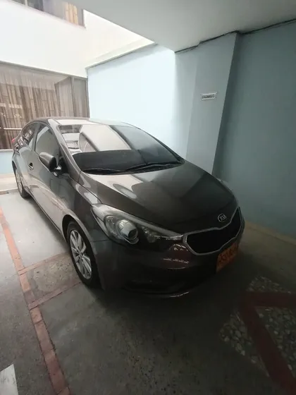 Kia Cerato Pro 1.6 Ex