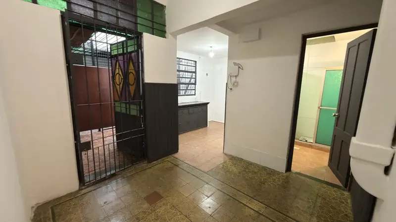 Oportunidad De Alquiler De Casa En La Union, 2 Dormitorios Y Patio