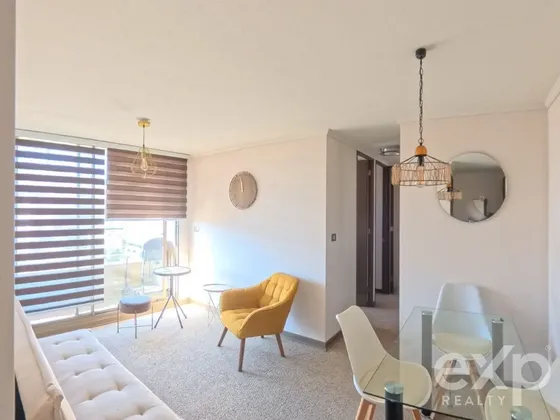 Departamento En Venta De 3 Dorm. En Valparaíso Cerca Ruta 68