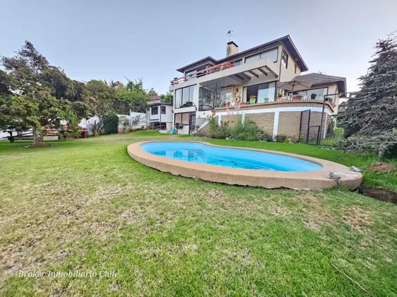 Broker Jardin  Bajo Precio Tasacion 5d-4b-se-patio- Piscina