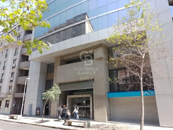 Oficina, Metro Santa Lucía