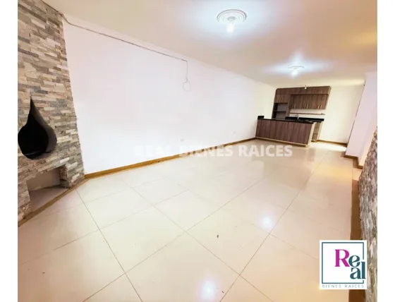 ¡se Vende Hermosa Casa En Unidad Abierta!