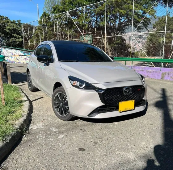 Mazda 2 Sport 2.0 Grand Touring Lx Carbon Edition At